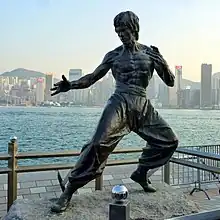 Statue of Bruce Lee in a fighting pose