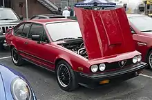 A Callaway Twin Turbo GTV&nbsp;6, showing the prominent hood scoop