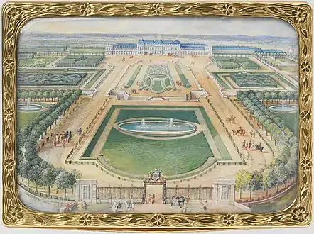 Northern view of the château from the entrance screen, the "Grille&nbsp;Dorée" (snuffbox top)