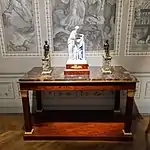 Empire console table; 1804–1814; mahogany, gilded bronze, chiseled gilded bronze and fossil gray marble; 91.5 x 154 x 73.5&nbsp;cm; Musée des Arts Décoratifs (Paris)