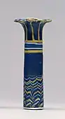 Kohl vase in the shape of a palm column; 1550–1086 BC; glass; height: 8.9&nbsp;cm; Walters Art Museum (Baltimore, US)