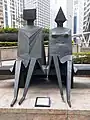 ’Sitting Couple’, 1989-1990, Bronze, by Lynn Chadwick, Exchange Square (Hong Kong)