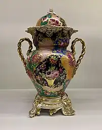 Rococo Revival incense burner (brûle-parfum), by Jacob Petit&nbsp;[fr], c.1834-1848, hard-paste porcelain, painted and gilded, Museum of Decorative Arts, Paris