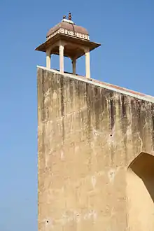 The Giant Sundial of Jantar Mantar in Jaipur, India, stands 27m tall. Its shadow moves visibly at 1&nbsp;mm per second. 26°55′29″N 75°49′29″E﻿ / ﻿26.9247°N 75.8248°E﻿ / 26.9247; 75.8248﻿ (The Giant Sundial of Jantar Mantar)