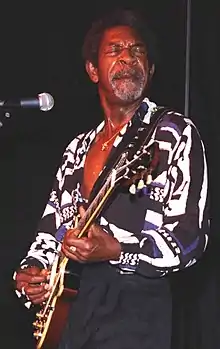 Allison performing at the 1996 RiverwalkBlues Festival