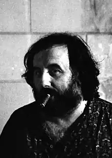 Mikroutsikos in Athens, 1991