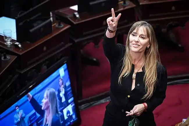 Senadora Juliana Di Tullio 19 de Agosto de 2021.jpg