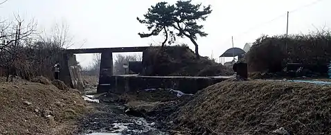 In Suyeong-ri, Hwaseong37°14′33″N 126°56′53″E﻿ / ﻿37.24250°N 126.94806°E﻿ / 37.24250; 126.94806