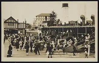 Dee Why at Manly Wharf between 1930 and 1937